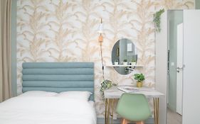 The Green Room - Duke Housing